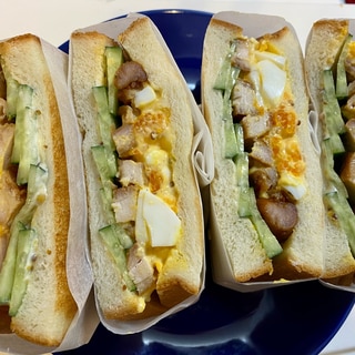 照り焼きチキンとたまごサンドイッチ